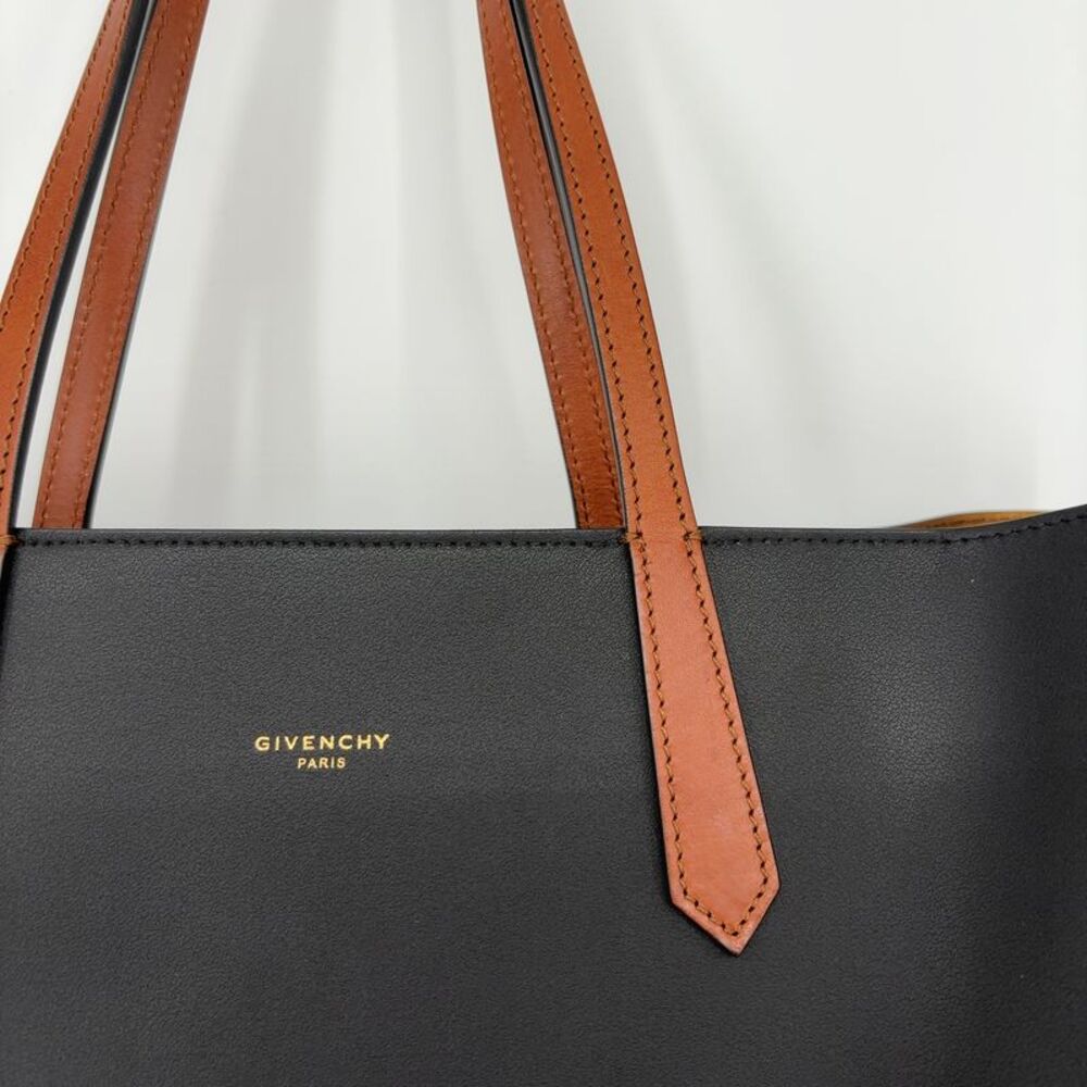 Givenchy Tote in Multicolor - Picture 2 of 7